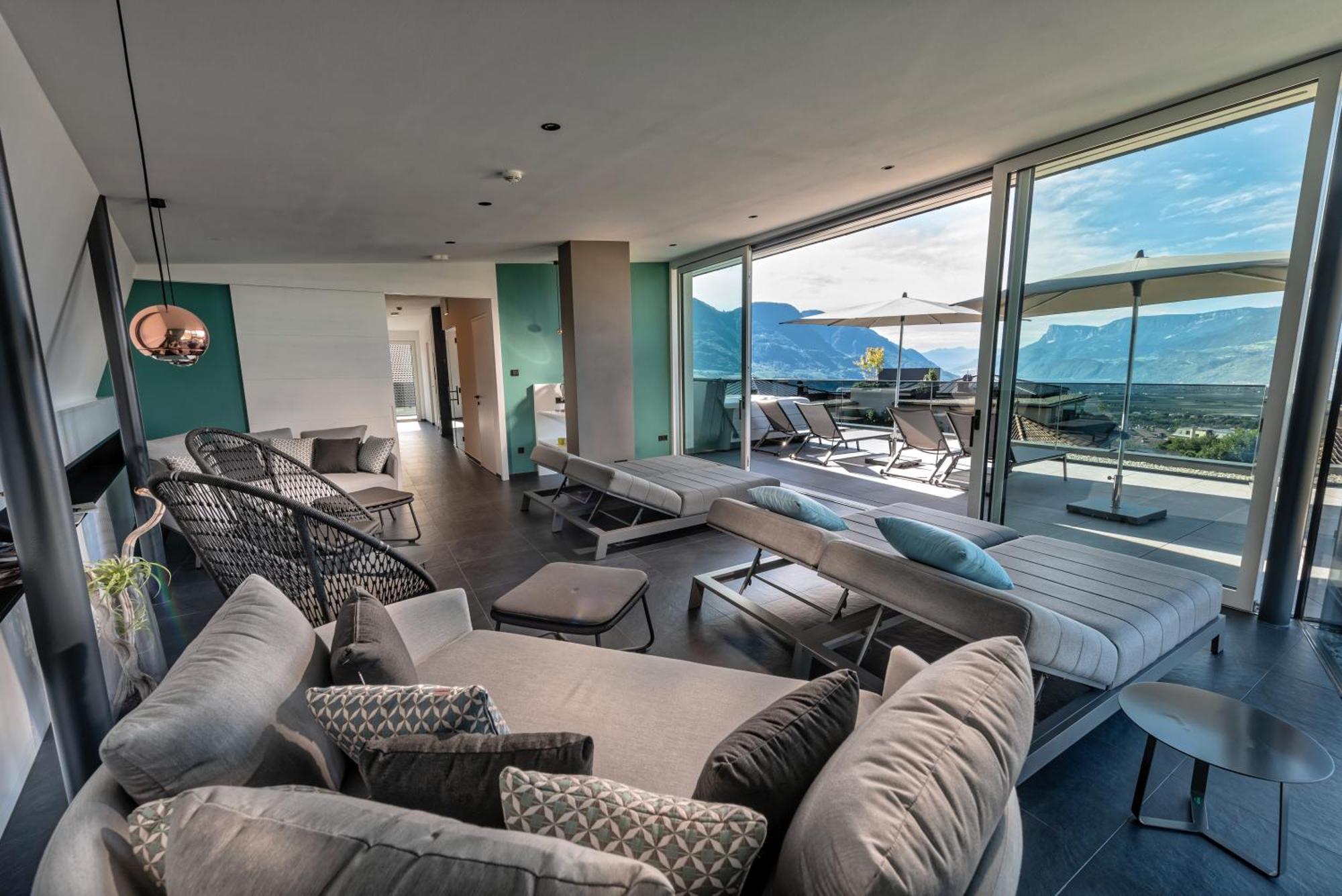 Garni Hotel Kessler Tirolo Luaran gambar