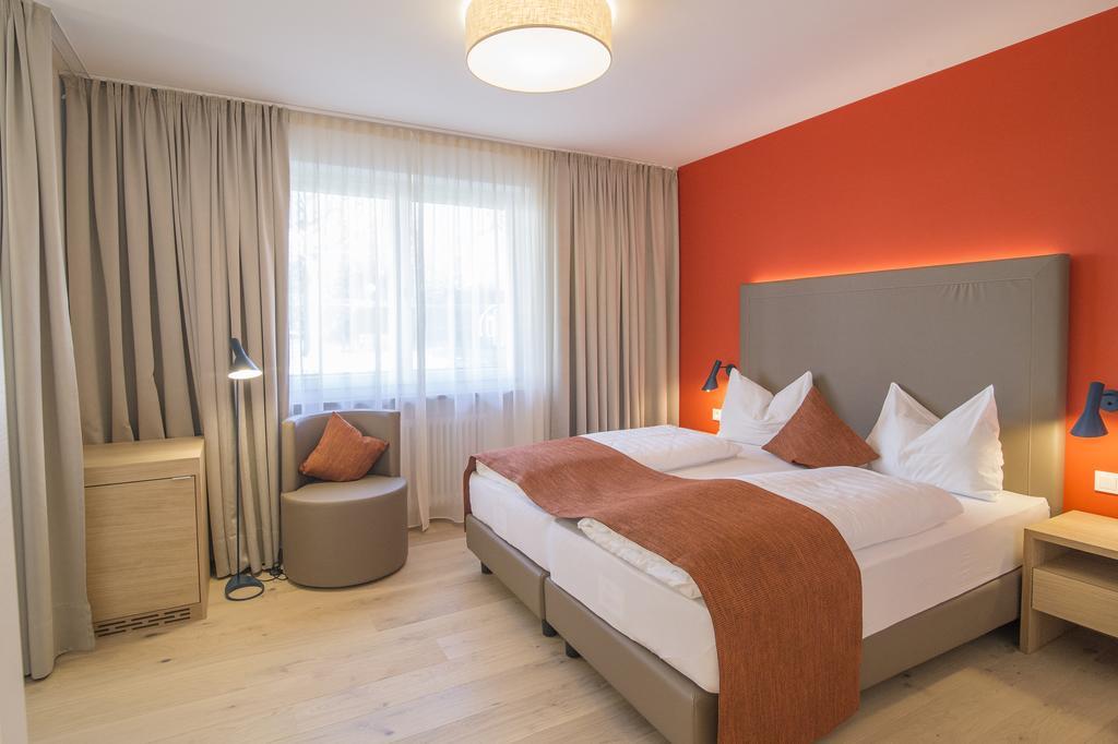 Garni Hotel Kessler Tirolo Luaran gambar
