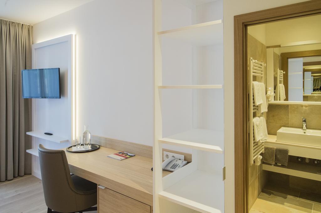 Garni Hotel Kessler Tirolo Luaran gambar